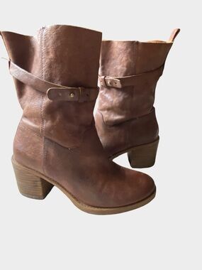 Brown Mid-Calf Leather Block Heel Boots